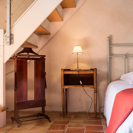 Guest house Mas De La Chadenede Lagorce (Ardeche)
